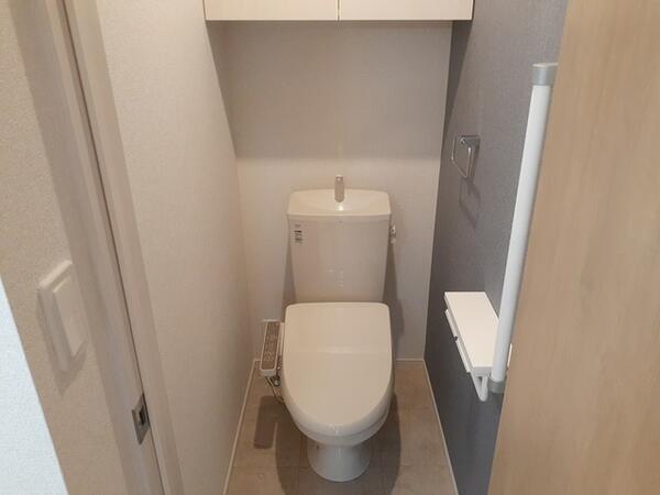 ＪＲ中央線 竜王駅 徒歩45分 2階建 築3年のトイレ写真