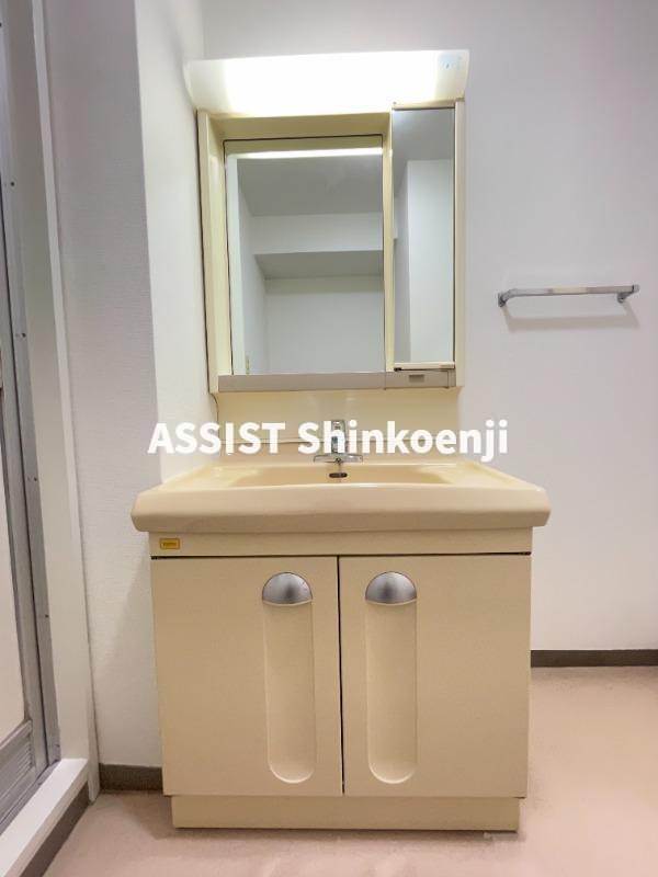 洗面設備　別号室の参考写真です