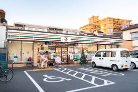 コンビニ　セブンイレブン 北区堀船3丁目北店（コンビニ）まで295m