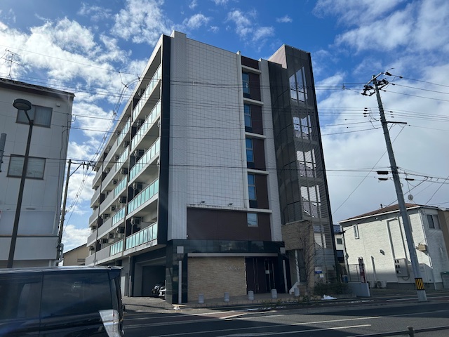 建物外観　６階建マンション・最上階・角部屋