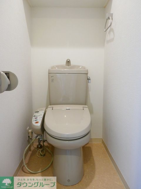 トイレ　シャワー付きトイレ