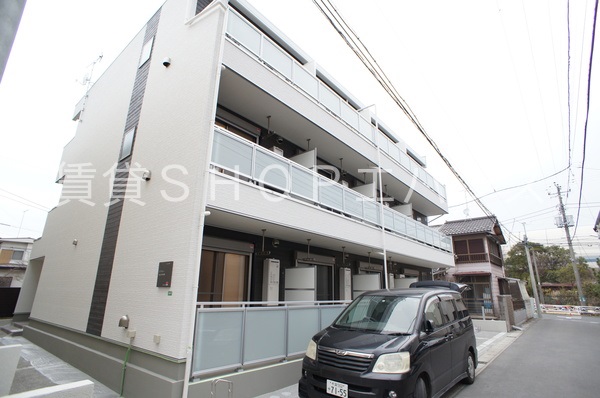 建物外観　落ち着いた雰囲気の外観です