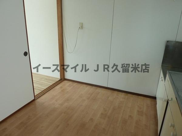 居室・リビング　写真は別部屋のものになります ※現況優先