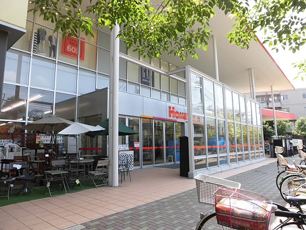 ショッピングセンター　島忠ホームズ仙川店（ショッピングセンター）まで934m