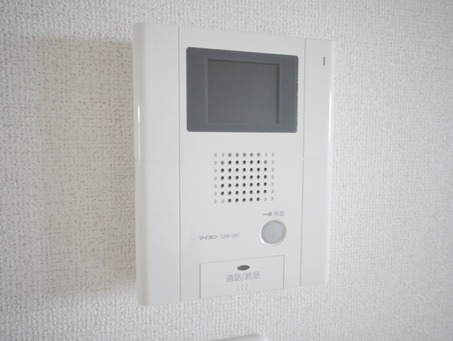 セキュリティ　★モニタ付インターホンがあり、防犯面もより安心ですね★