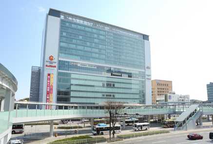 ショッピングセンター　CUBICPLAZA Shin-yokohama(キュービッ（ショッピングセンター）まで1153m