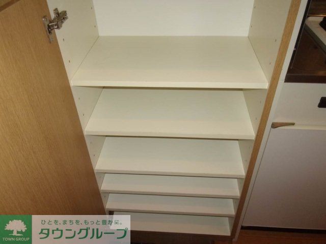 収納　靴入