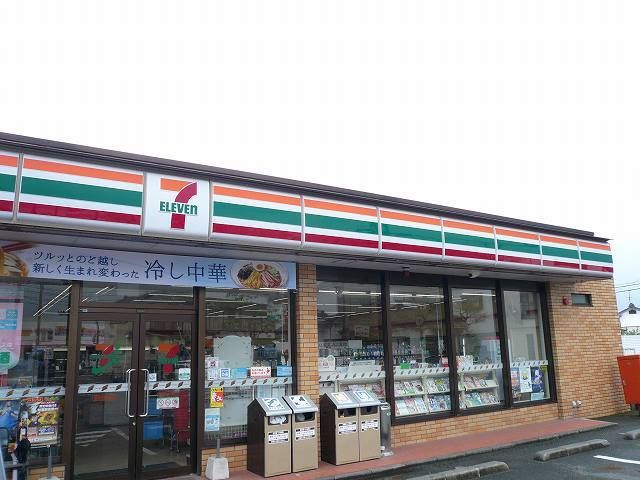 コンビニ　セブンイレブン三股稗田店（コンビニ）まで650m