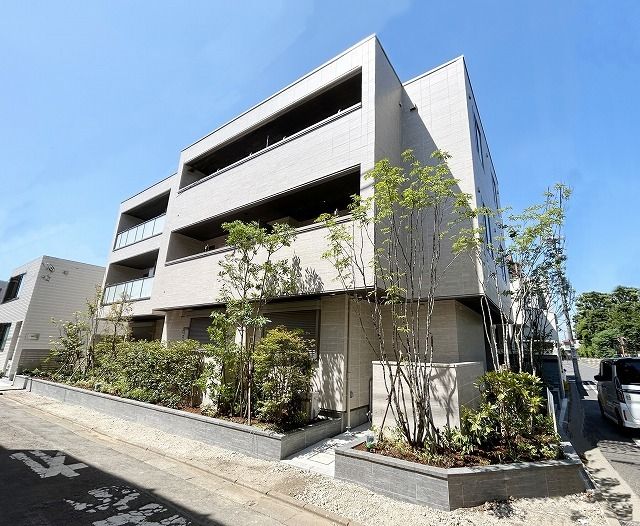 建物外観　■建物構造：鉄骨造■築年月：2023年7月