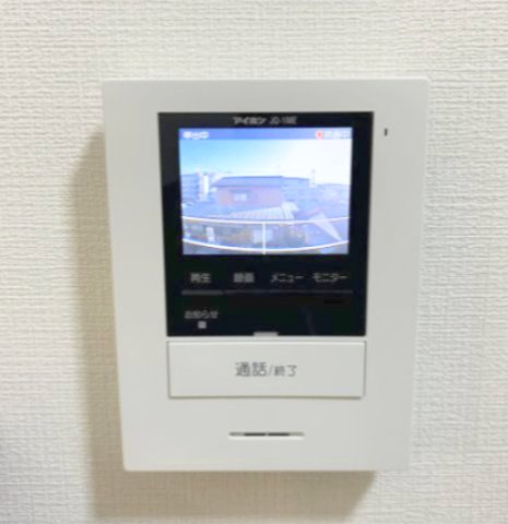 セキュリティ　来訪者の確認のできるモニタ付インターホン