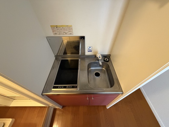 キッチン　※別部屋の写真です