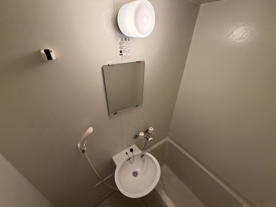 洗面設備　※別部屋の写真です