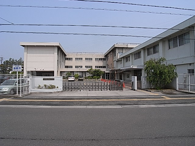 小学校　天理市立二階堂小学校（小学校）まで920m