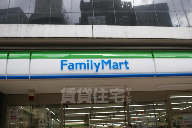 コンビニ　ファミリーマート　福島北港通（コンビニ）まで211m