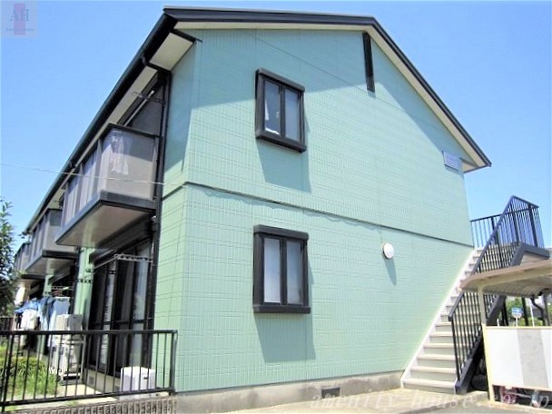 建物外観　●閑静な住宅街に佇むシャーメゾンのご紹介♪