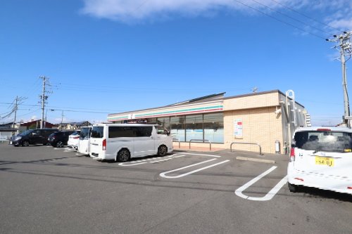 コンビニ　セブンイレブン 一宮黒田北店（コンビニ）まで846m