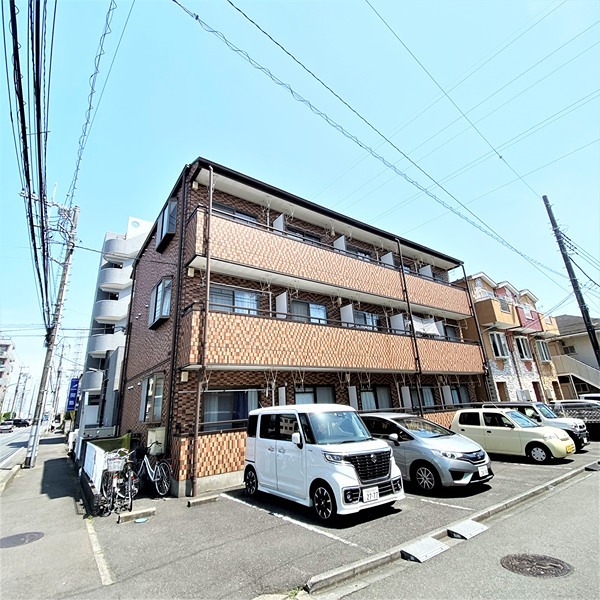 建物外観　橋本駅徒歩圏内です。