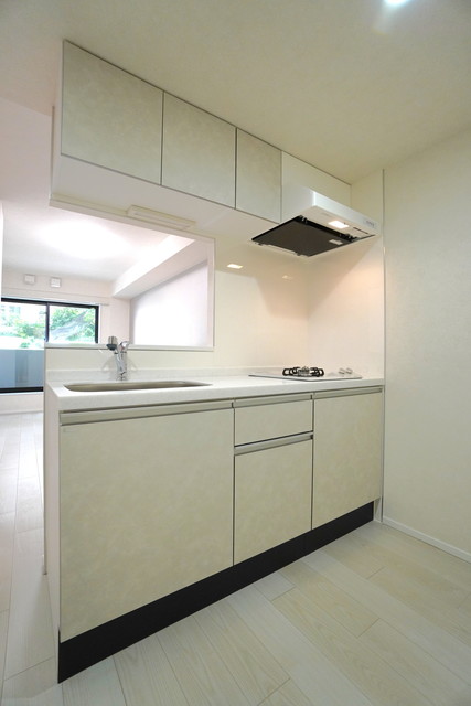 キッチン　※写真は同タイプ住戸です。