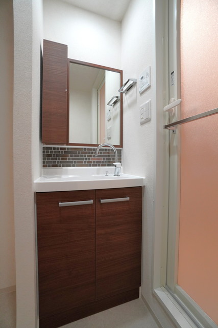 洗面設備　※写真は同タイプ住戸です。