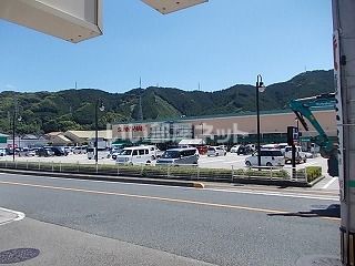 スーパー　SUNNY MART(サニー マート) 六泉寺店（スーパー）まで1819m