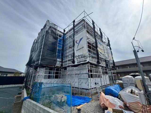 建物外観　建築中