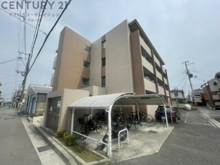 建物外観　宅配BOX付きで不在時も便利！