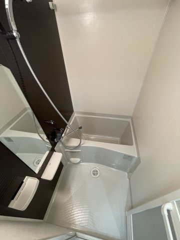 バス・シャワールーム　(参考)同マンション同間取り他部屋の写真