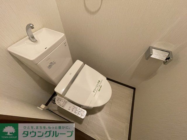 トイレ　★洗浄機付き便座★