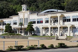 中学校　たつの市立御津中学校（中学校）まで2611m