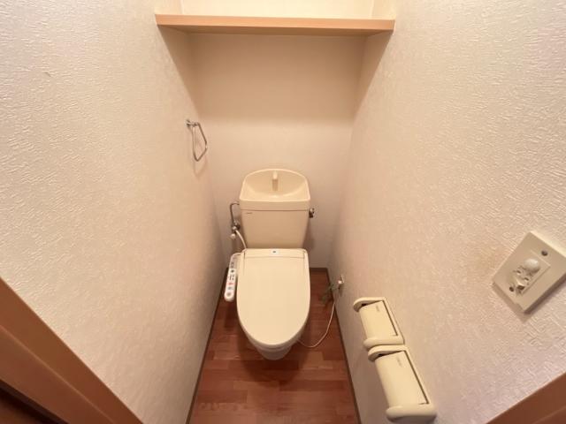 トイレ　シャワー付トイレ