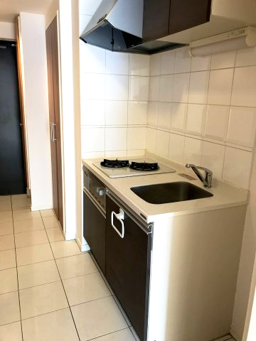 キッチン　※別部屋参考写真