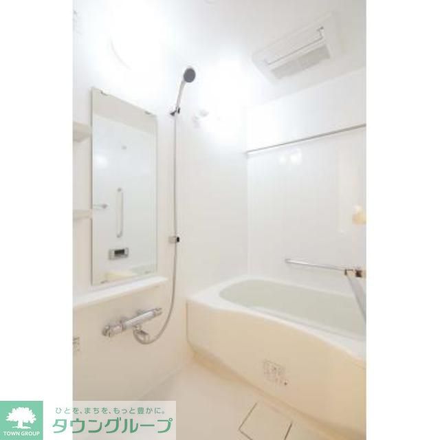 バス・シャワールーム　※写真は同タイプ住戸です。
