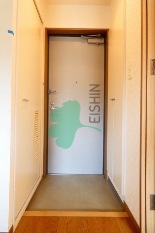 玄関　下駄箱もしっかりついてます！