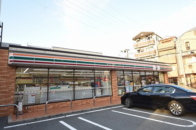 コンビニ　セブンイレブン　大阪内代店（コンビニ）まで574m