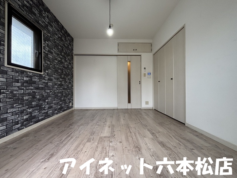 居室・リビング　電気なしでもこの明るさです。