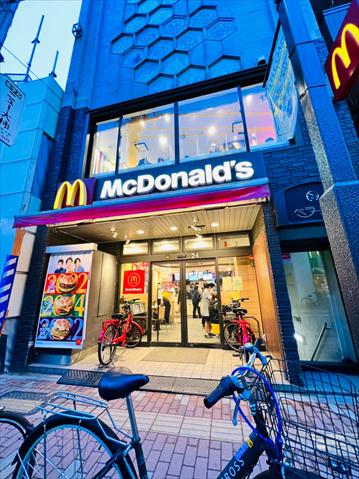 飲食店　マクドナルド鶯谷北口店（飲食店）まで525m