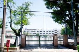 小学校　世田谷区立瀬田小学校（小学校）まで332m