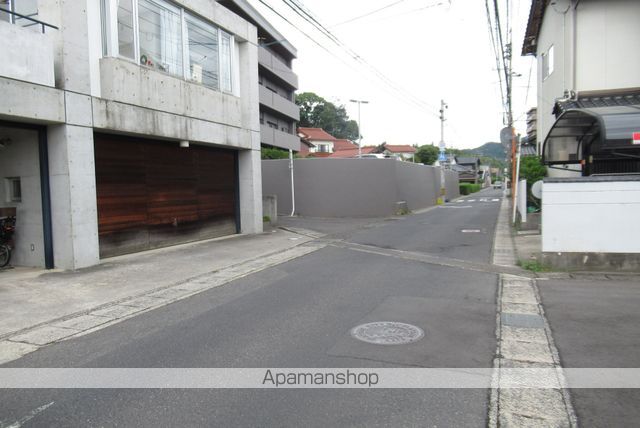 その他　前面道路（その他）まで10m