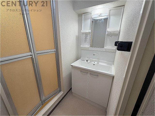 洗面設備　独立洗面化粧台付きでおすすめです！