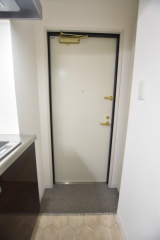 玄関　別号室の写真です。ご参考までに