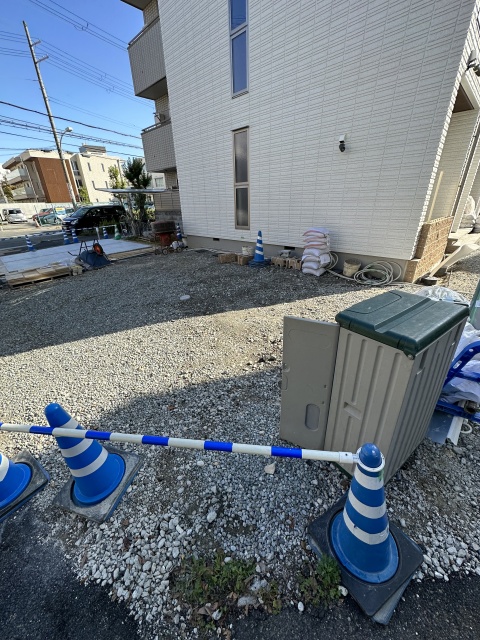 駐車場　建設中