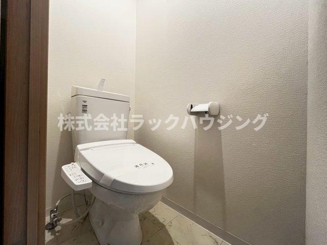 トイレ　【お部屋さがしはラックハウジングにお問合せ下さいませ♪】