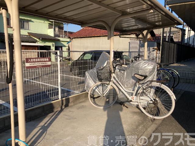 その他共有部分　屋根付き駐輪場