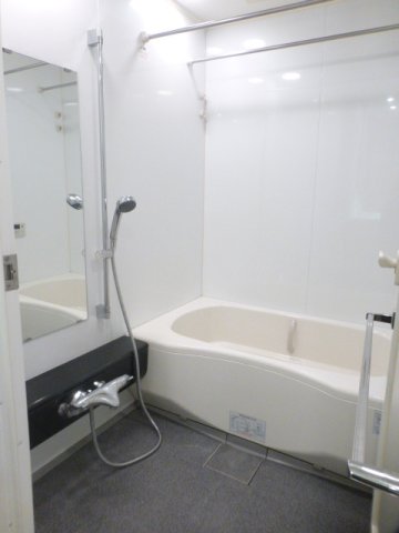 バス・シャワールーム　バス※別部屋参考写真