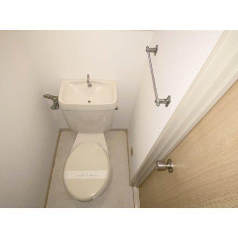 トイレ　WC