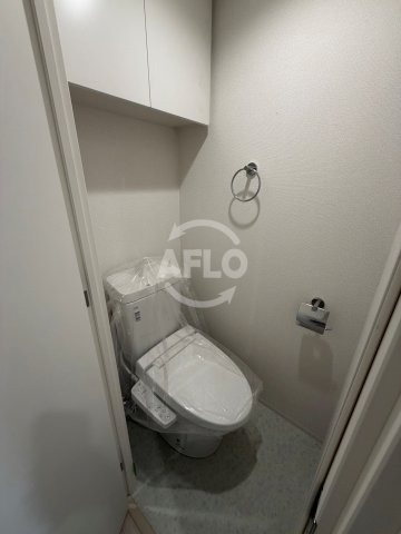 トイレ　セレニテ谷町四丁目アリエ　トイレ