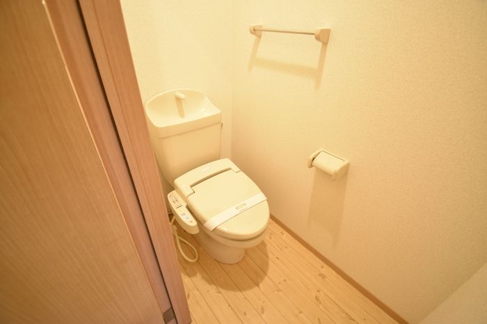 トイレ　ゆったりとした空間のトイレです