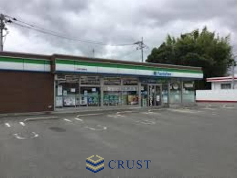 コンビニ　ファミリーマート久留米北野町店（コンビニ）まで5651m