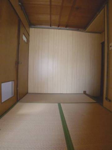 地下鉄鶴舞線 大須観音駅 徒歩3分 4階建 築62年の内装写真