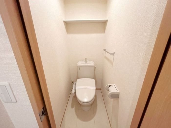 アラモードBのトイレ写真